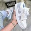 Air Jordan 1 Low Paris Blanca-Gris FE