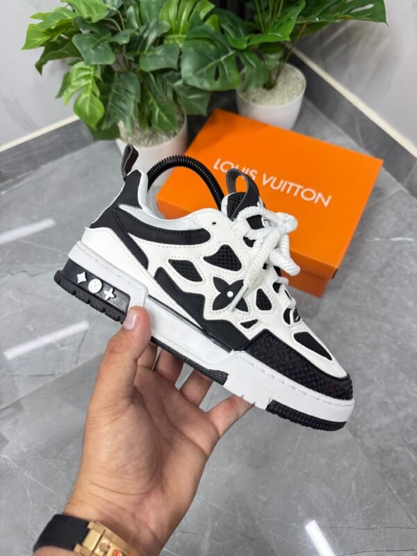 LV Trainer  Blanco-Negro MA