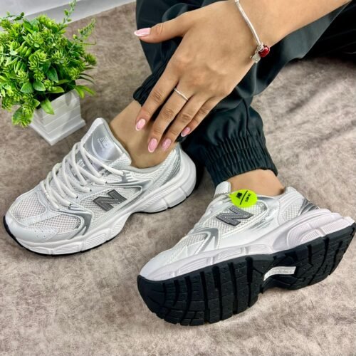 NB 530 Blanca-Gris FE