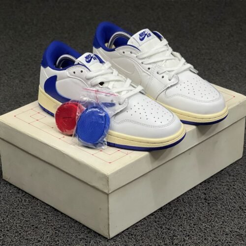 Retro 1 Travis MA