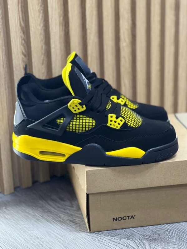 Retro 4 Negra-Amarillo MA