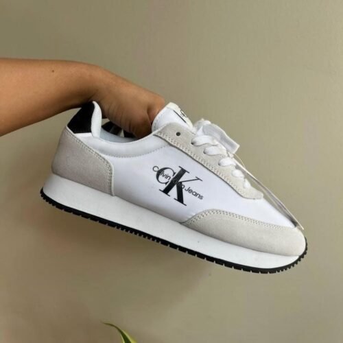 Retro Runner Blanca MA