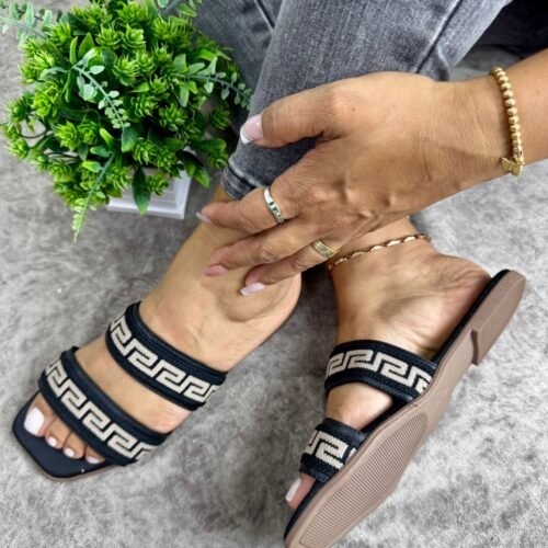 Sandalia Griega Fendi Negra FE