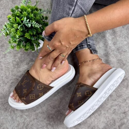 Sandalia plana LV Sunset Comfort Café FE