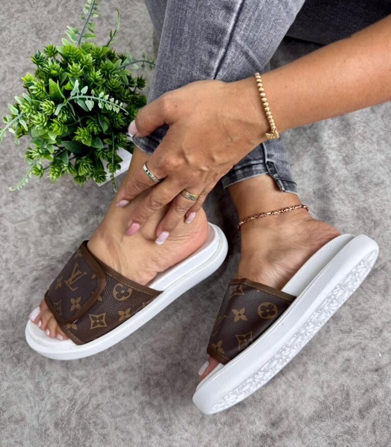 Sandalia plana LV Sunset Comfort Café FE