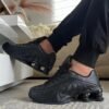 Shox R4 Negra FE