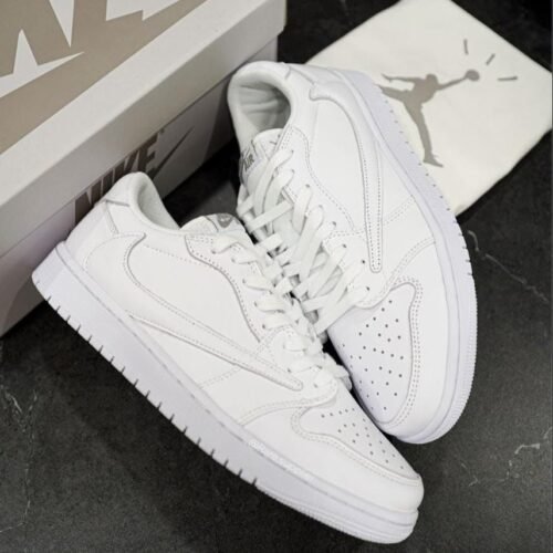 Travis Scott Blanca MA