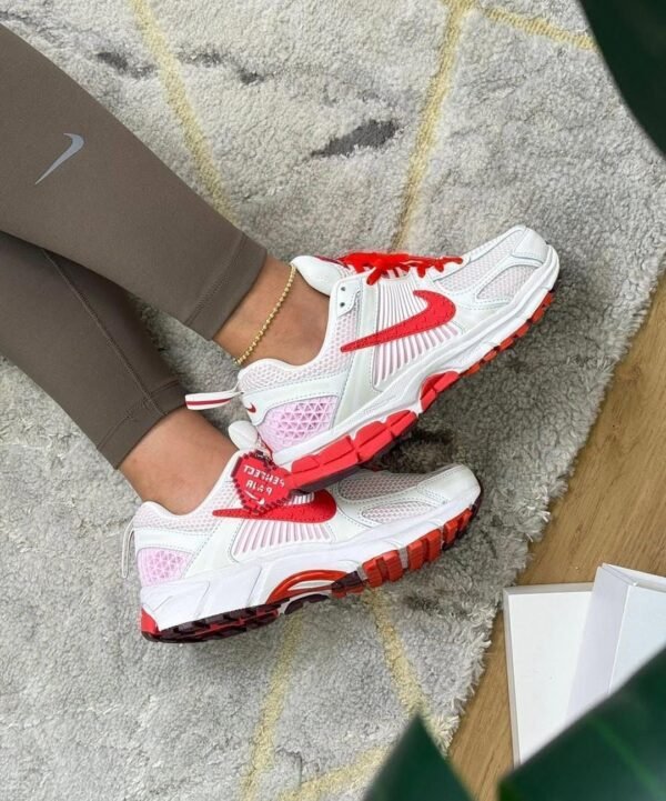 VOMERO BLANCO ROJO Vomero Blanco-Rojo FE