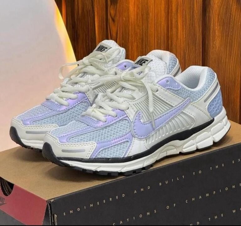 Vomero Purpura FE