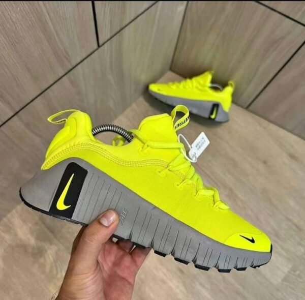 Metcon 6 Training Neón MA